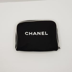 Vintage Chanel cosmetic make up bag